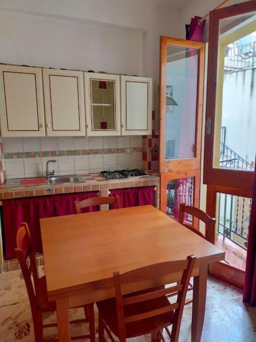 Casa Vacanza "Il Cortiletto" Sciacca Bagian luar foto