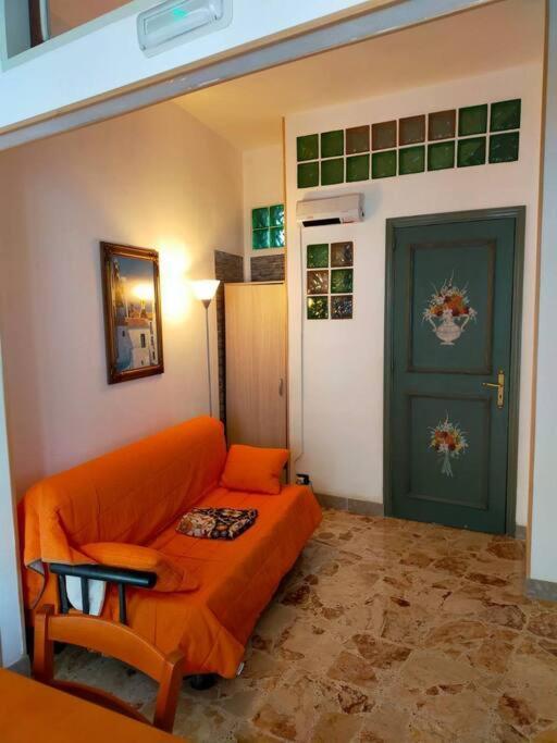 Casa Vacanza "Il Cortiletto" Sciacca Bagian luar foto